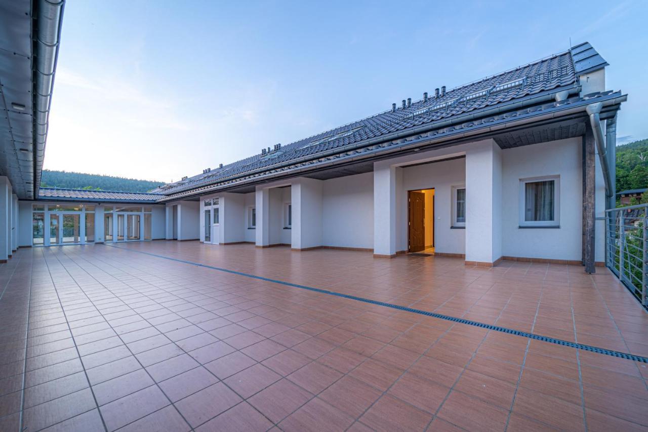Apartament Rodzinny Plus Mountain Aparts Swieradow-Zdroj Luaran gambar